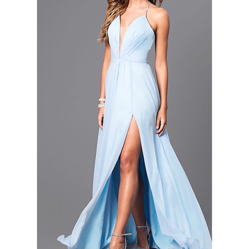 ✨PromGirl Faviana Low V-Neck Prom Dress✨